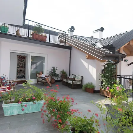 Hotel Romanda-2